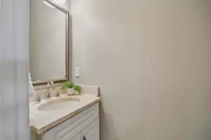 2606 Shelby Ave, Dallas, TX 75219 - Photo 6