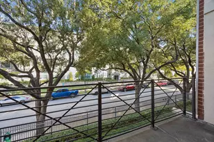 2606 Shelby Ave, Dallas, TX 75219 - Photo 10