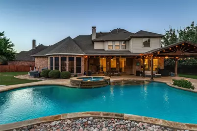 7501 Thistledown Drive, McKinney, TX 75071 - Photo 2