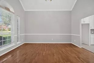4730 Parkhaven Dr, Garland, TX 75043 - Photo 8