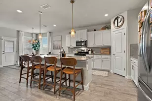 15532 Halstead Ln, Fort Worth, TX 76247 - Photo 6