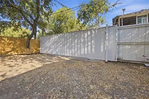 1801 Garden Oaks Dr, Irving, TX 75061 - Photo 26