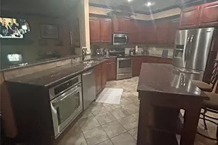 1055 Chartres, Oak Ridge, TX 75142 - Photo 14