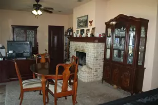 1055 Chartres, Oak Ridge, TX 75142 - Photo 20