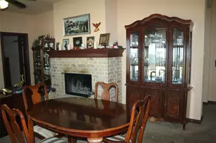 1055 Chartres, Oak Ridge, TX 75142 - Photo 24