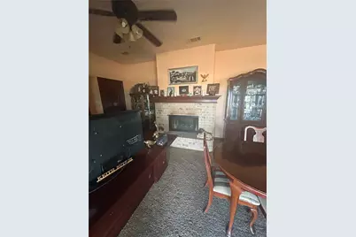 1055 Chartres, Oak Ridge, TX 75142 - Photo 6