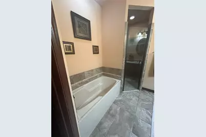 1055 Chartres, Oak Ridge, TX 75142 - Photo 26