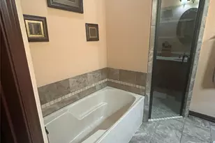 1055 Chartres, Oak Ridge, TX 75142 - Photo 26
