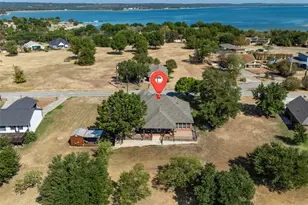 115 Lakeview Dr, Runaway Bay, TX 76426 - Photo 2