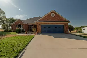 115 Lakeview Dr, Runaway Bay, TX 76426 - Photo 40