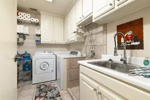115 Lakeview Dr, Runaway Bay, TX 76426 - Photo 18