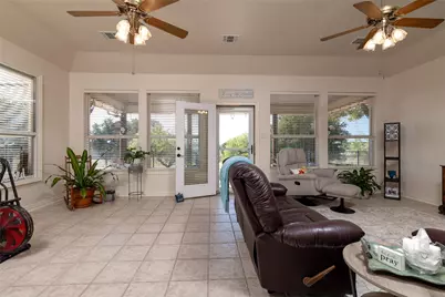 115 Lakeview Drive, Runaway Bay, TX 76426 - Photo 20