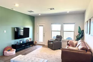 1121 Catalina Ln, Forney, TX 75126 - Photo 6