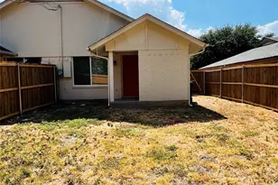 1703 Justin Lyn St, Arlington, TX 76012 - Photo 14
