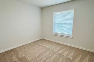 1703 Justin Lyn St, Arlington, TX 76012 - Photo 10