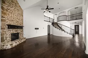 12289 Princess Dr, Frisco, TX 75035 - Photo 2