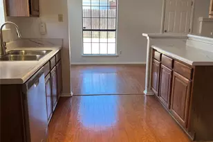 3116 Renaissance Dr, Dallas, TX 75287 - Photo 10