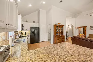 529 Branding Iron Trail, Fort Worth, TX 76131 - Photo 16