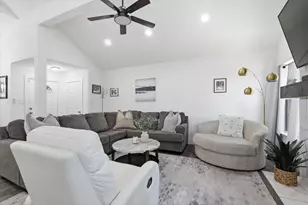 5321 Pocassett Dr, Arlington, TX 76018 - Photo 10