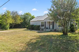 808 N Main St, Kemp, TX 75143 - Photo 2