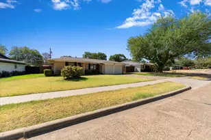 817 Warren Way, Richardson, TX 75080 - Photo 34