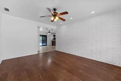 817 Warren Way, Richardson, TX 75080 - Photo 4