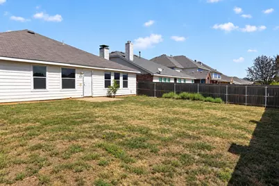 501 Roundrock Lane, Fort Worth, TX 76140 - Photo 26