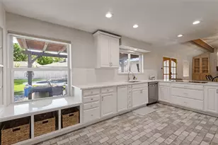 3700 Woodmont Ct, Bedford, TX 76021 - Photo 8