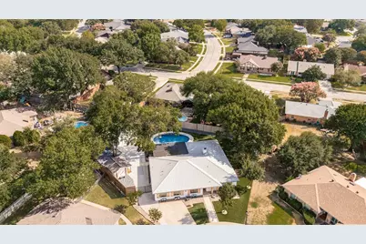 3700 Woodmont Court, Bedford, TX 76021 - Photo 32