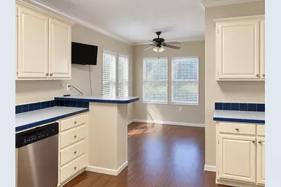 301 S Coppell Road #5-1, Coppell, TX 75019 - Photo 4