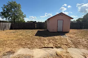 700 Becky Ln, Kaufman, TX 75142 - Photo 4