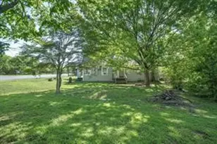 708 E Pine St, Edgewood, TX 75117 - Photo 30