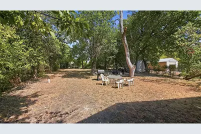4722 Ramona Avenue, Dallas, TX 75216 - Photo 2