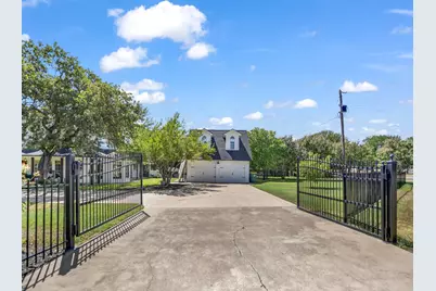 105 Mariah Drive, Weatherford, TX 76087 - Photo 2