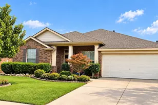 835 Roaring Springs Rd, Grand Prairie, TX 75052 - Photo 1
