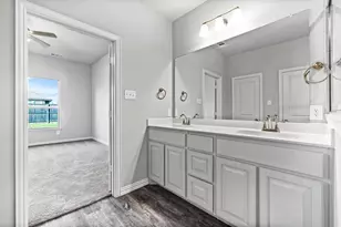 3917 Madison Ln, Denton, TX 76208 - Photo 14