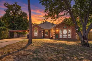 5413 Cornell Ave, River Oaks, TX 76114 - Photo 1