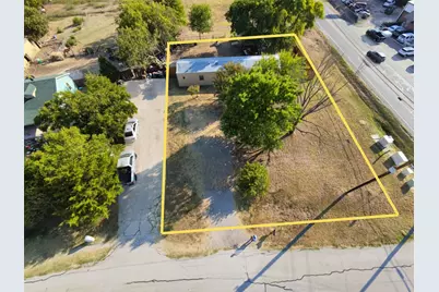 900 Stephie Ann Court, Arlington, TX 76002 - Photo 1