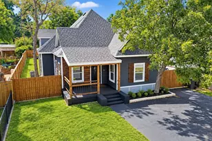 1417 Circle Park Blvd, Fort Worth, TX 76164 - Photo 2