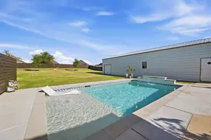 110 Oak View Dr, Godley, TX 76044 - Photo 24