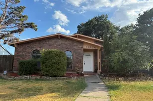 11634 Featherbrook Dr, Dallas, TX 75228 - Photo 2