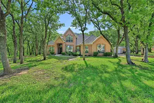 1090 Riley Rd, Whitesboro, TX 76273 - Photo 1