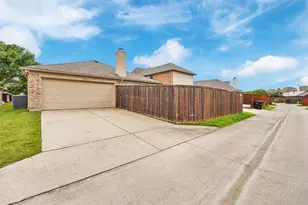 12618 Red Hawk Dr, Frisco, TX 75033 - Photo 34