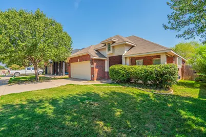 712 Cheryl Street, Crowley, TX 76036 - Photo 22