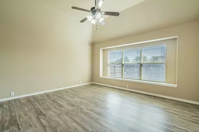 712 Cheryl Street, Crowley, TX 76036 - Photo 10