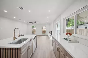 3225 Collins Blvd, Garland, TX 75044 - Photo 14