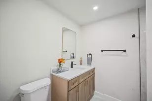 3225 Collins Blvd, Garland, TX 75044 - Photo 16