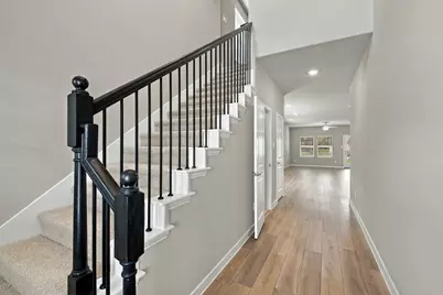 6014 Alderton Drive, McKinney, TX 75071 - Photo 2