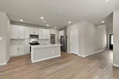 6014 Alderton Drive, McKinney, TX 75071 - Photo 4