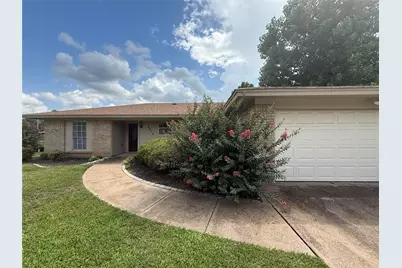 5912 Pleasant Hill Drive, Arlington, TX 76016 - Photo 2